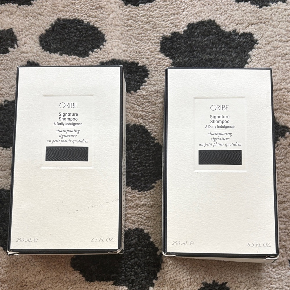 Oribe Signature Shampoo Duo — White & Black Packaging